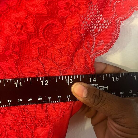 Revolve HAH Lady Like XS Rouge Red Lace Deep V-Neck Short Sleeve Bodysuit NWT - Picture 7 of 7